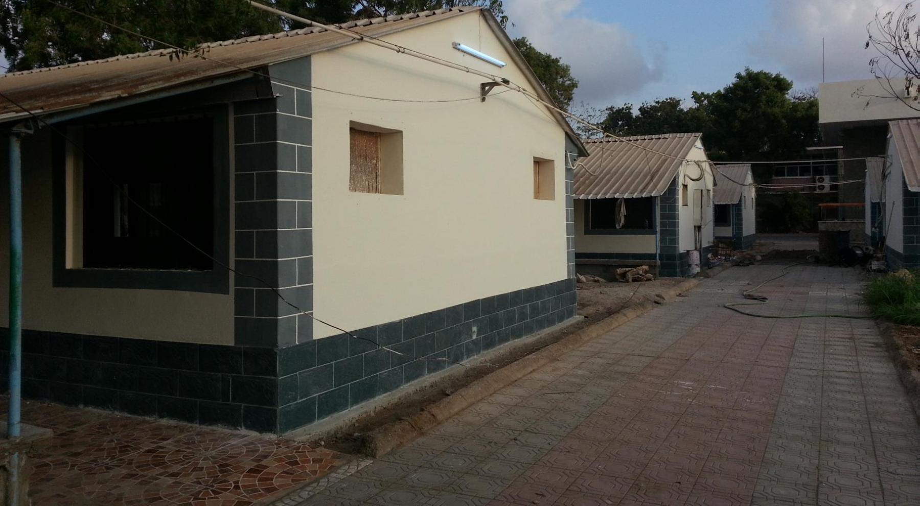 ترميم ممرات كلية التربية